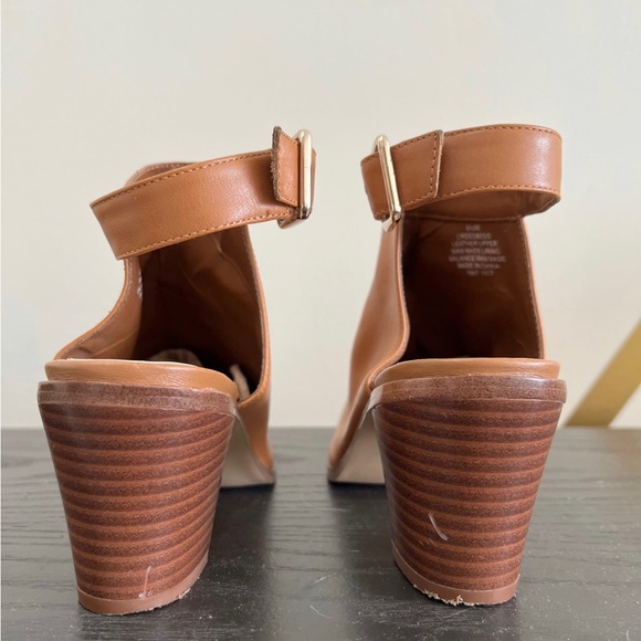 Nine West Booties boots Gold - Picture 3 of 4